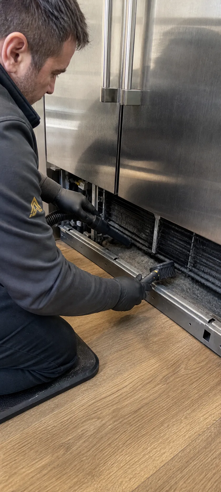 Sub-Zero Ice Maker Not Working: Causes & Fixes